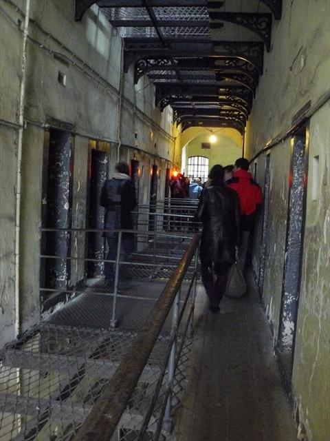 Vězeňské cely